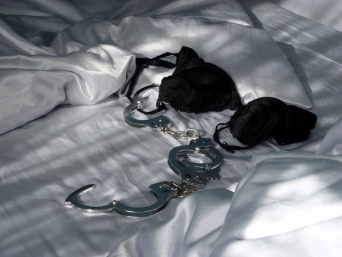BDSM - jak zacząć? I jakie akcesoria erotyczne stosować?